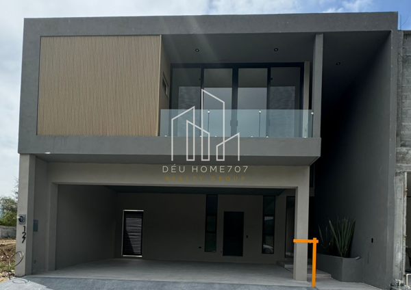 Casa en venta en Amorada Privada Residencial, Santiago, Nuevo León Casa en venta en Amorada Privada Residencial, Santiago, Nuevo León
