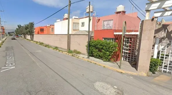 Casa en venta en Santa Cruz Atizapan, Atizapán — foto 2 de 14