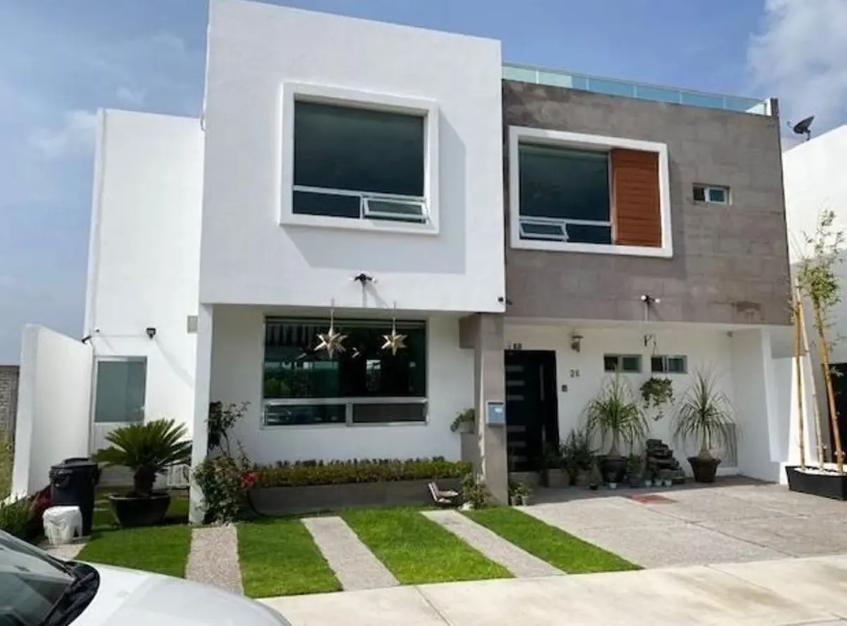Casa en venta en El Pueblito Centro, Corregidora — foto 1 de 12