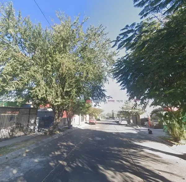 Casa en venta en Hacienda Santa Fe, Tlajomulco de Zúñiga — foto 2 de 12