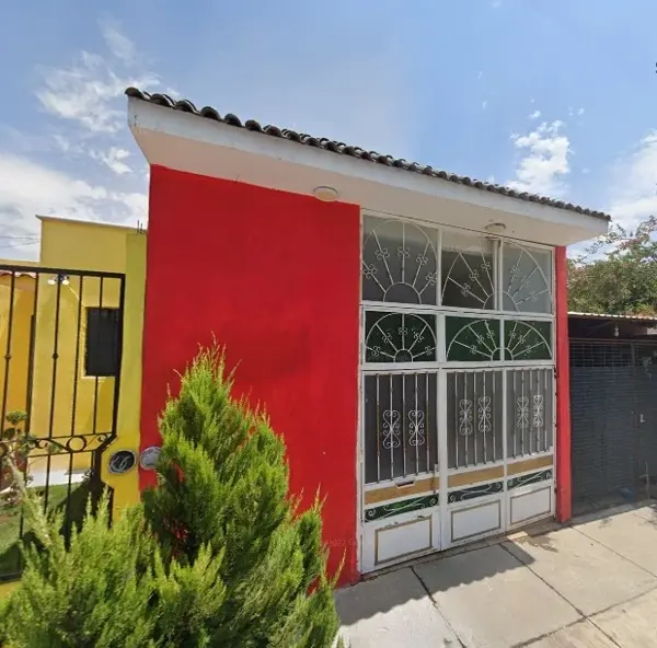 Casa en venta en Hacienda Santa Fe, Tlajomulco de Zúñiga — foto 2 de 12