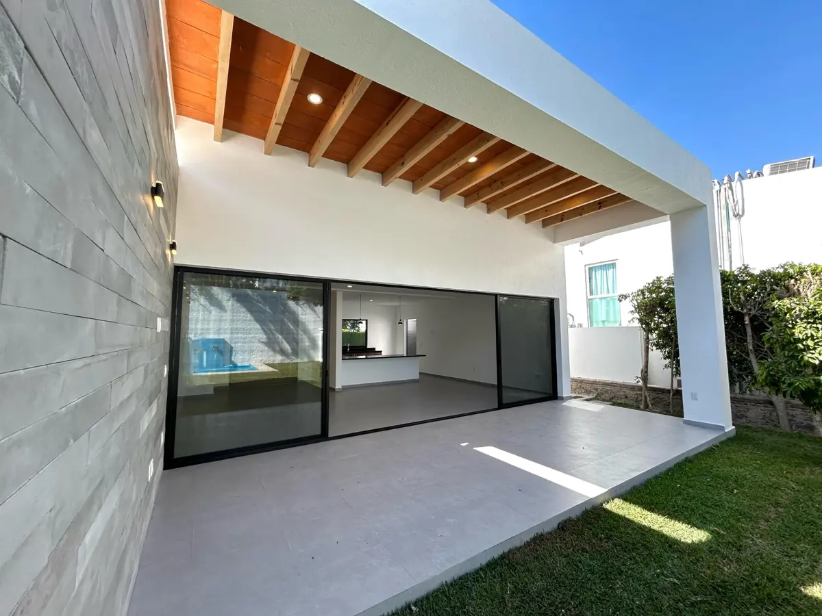 Casa en venta en Lomas de Cocoyoc, Atlatlahucan — foto 1 de 6