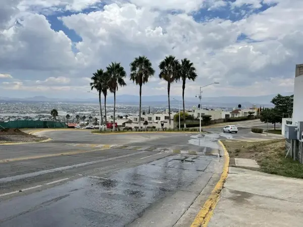 Casa en venta en Haciendas San Pedro, San Pedro Tlaquepaque — foto 2 de 12