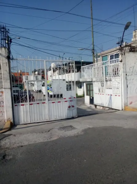 Casa en venta en Santa María Tulpetlac, Ecatepec de Morelos — foto 2 de 7