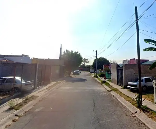 Casa en venta en Hacienda Santa Fe, Tlajomulco de Zúñiga — foto 2 de 12