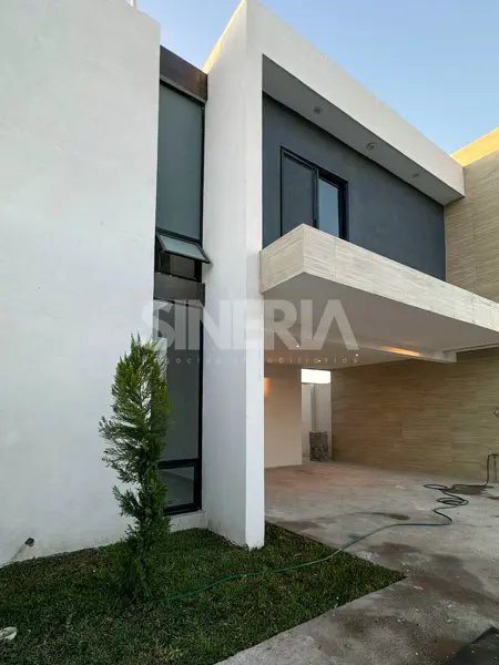 Casa en venta en Villas del Renacimiento, Torreón — foto 2 de 30