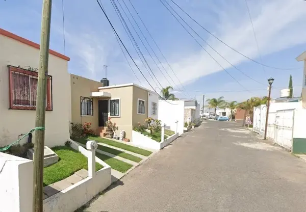 Casa en venta en Vistas de Tesistán, Zapopan — foto 2 de 12