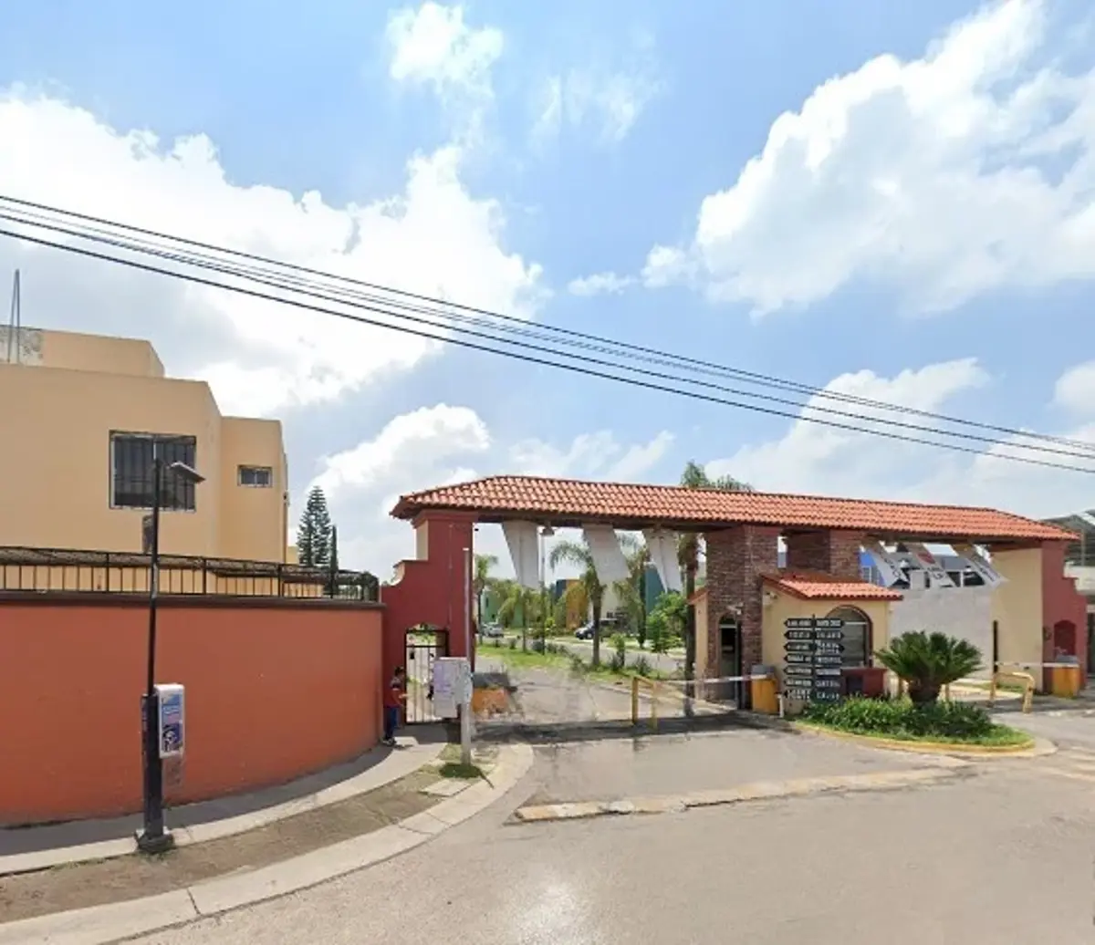 Casa en venta en Hacienda Del Real, Tonalá — foto 1 de 12