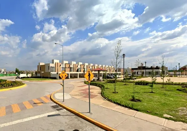 Casa en venta en Las Misiones, Toluca — foto 3 de 12