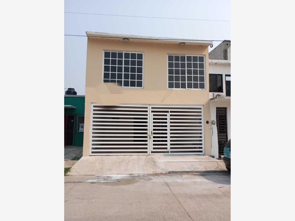 Casa en venta en Carlos Pellicer Camara, Centro — foto 1 de 35