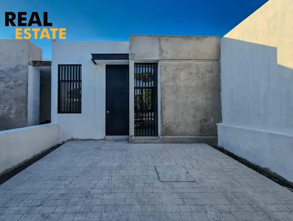 Casa en venta en Jacarandas, Villa de Álvarez — foto 2 de 12