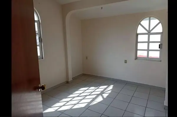 Casa en venta en Valle Don Camilo, Toluca — foto 3 de 19
