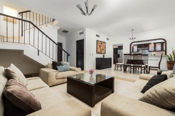 Casa en renta en Santa Bárbara, Torreón — foto 2 de 9