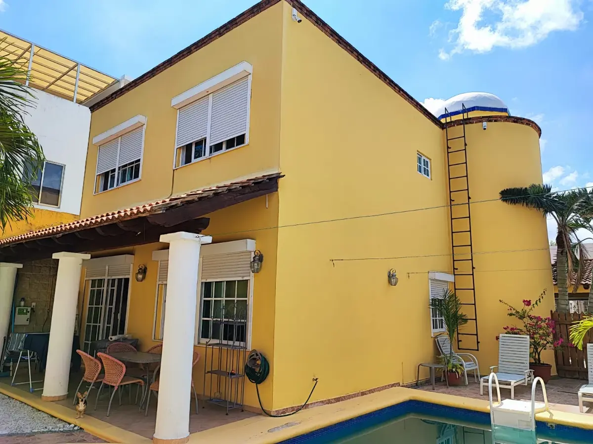 Casa en venta en Supermanzana 17, Benito Juárez — foto 1 de 19