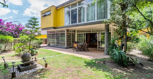 Casa en venta en Lomas de Tecamachalco, Naucalpan de Juárez, México