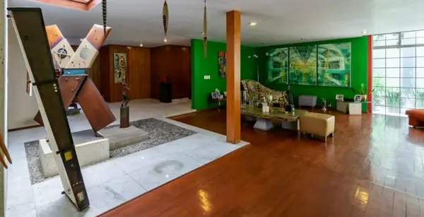 Casa en venta en Lomas de Tecamachalco, Naucalpan de Juárez — foto 2 de 25