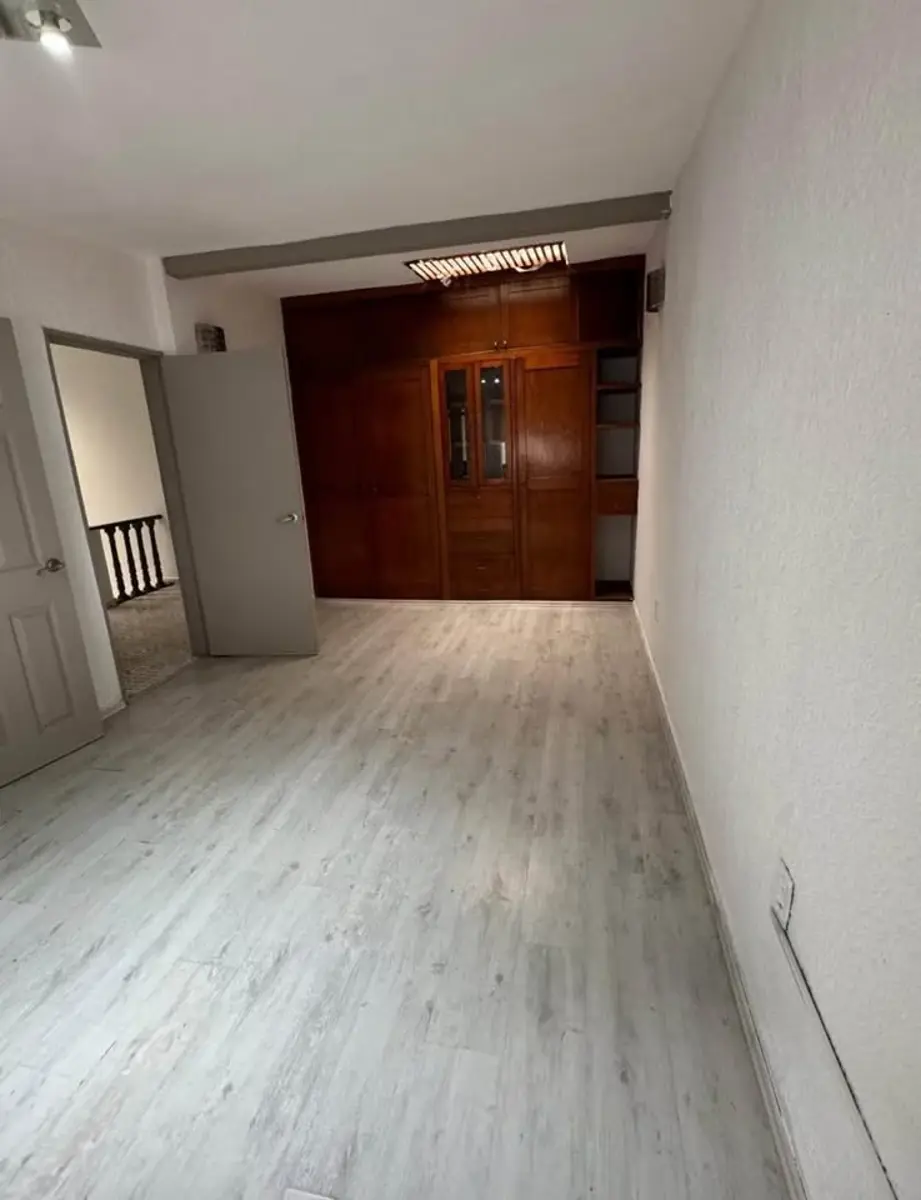 Casa en venta en Lomas de San Mateo, Naucalpan de Juárez — foto 1 de 31