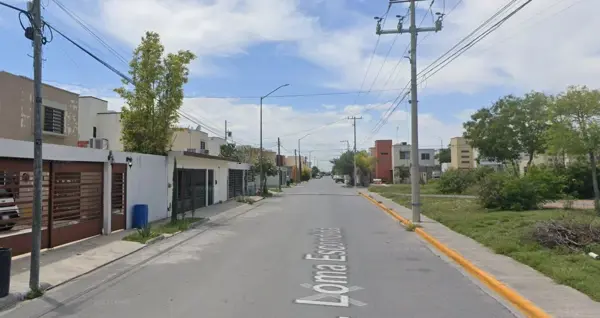 Casa en venta en Jarachina del Sur, Reynosa — foto 3 de 7