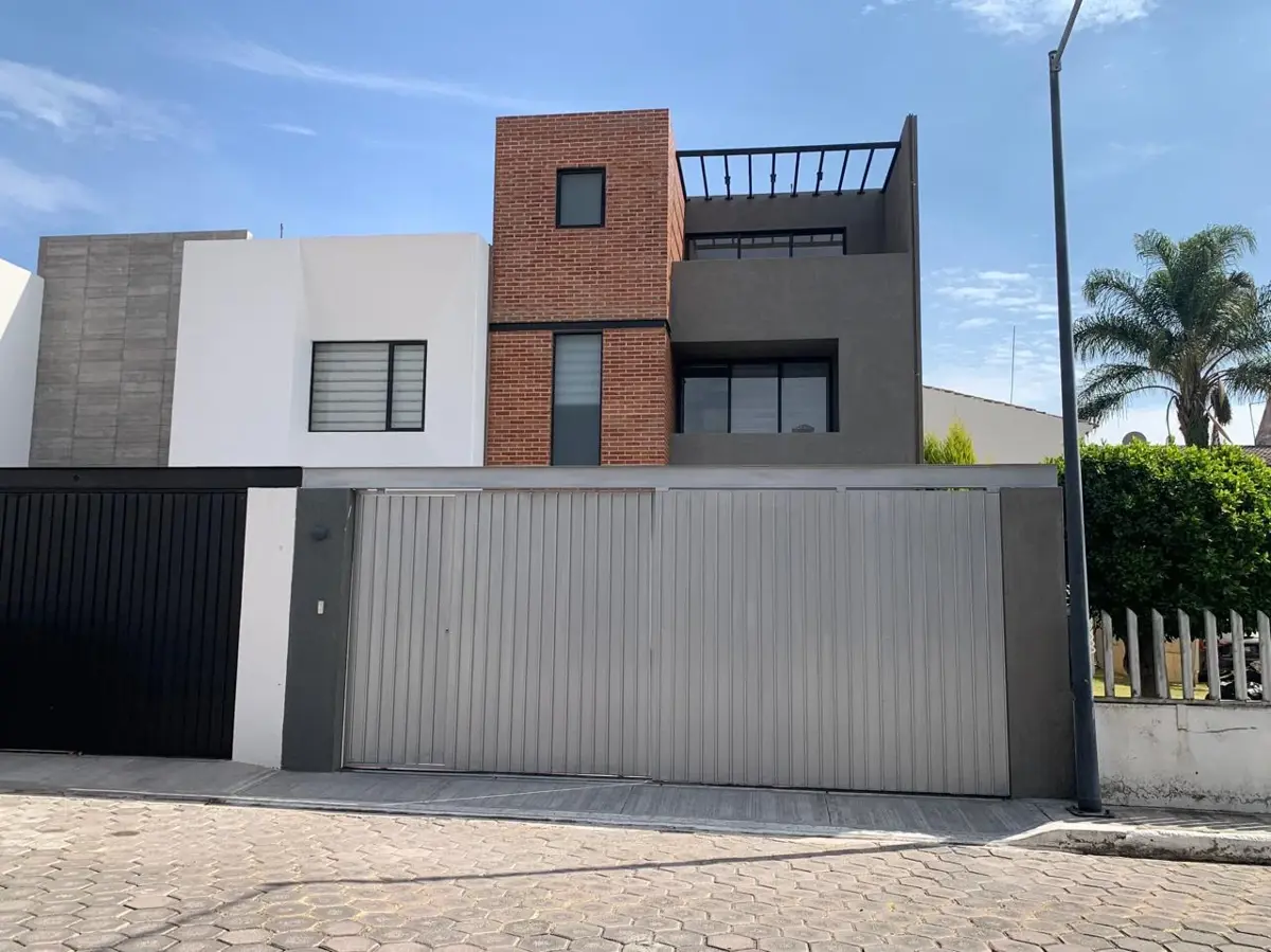 Casa en renta en La Carcaña, San Pedro Cholula — foto 1 de 22