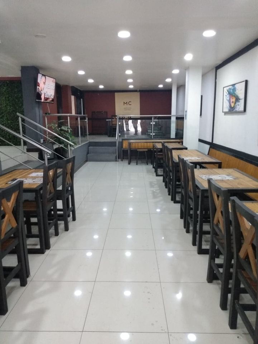 Local en renta en Santa Cruz del Monte, Naucalpan de Juárez — foto 1 de 12