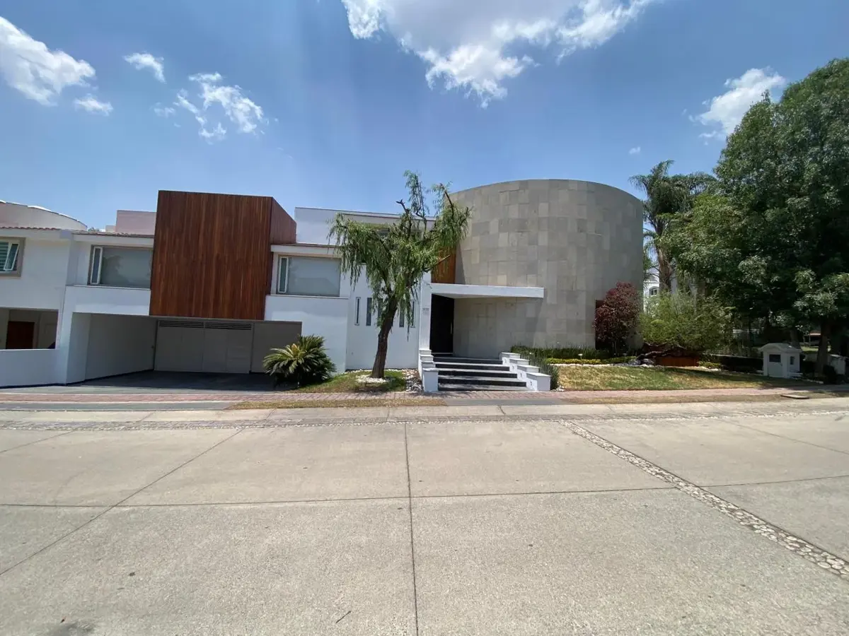 Casa en venta en La Vista Contry Club, San Andrés Cholula — foto 1 de 29