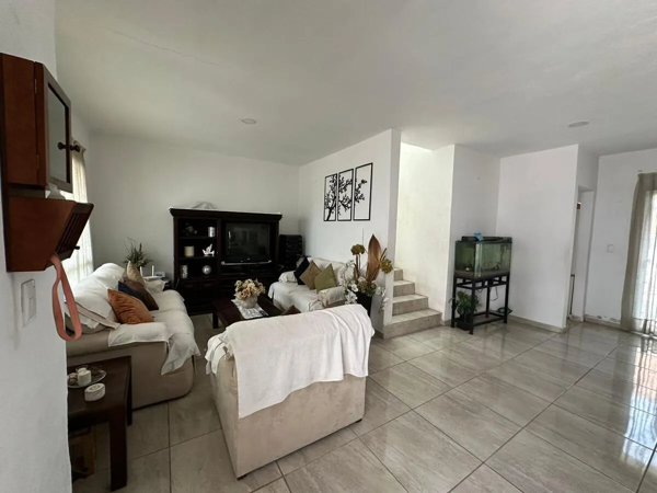 Casa en venta en Santa Maria Zacatepec, Juan C. Bonilla — foto 3 de 12