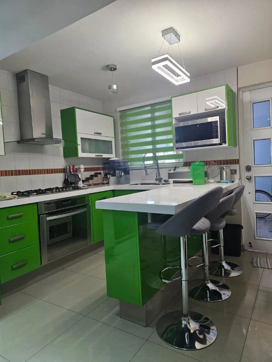 Casa en venta en Desarrollo Urbano Quetzalcoatl, Iztapalapa — foto 1 de 25
