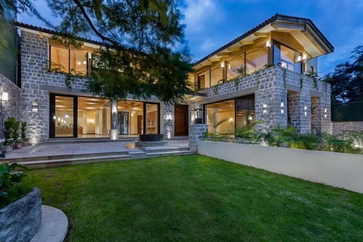 Casa en venta en Jardines del Pedregal, Álvaro Obregón — foto 1 de 50