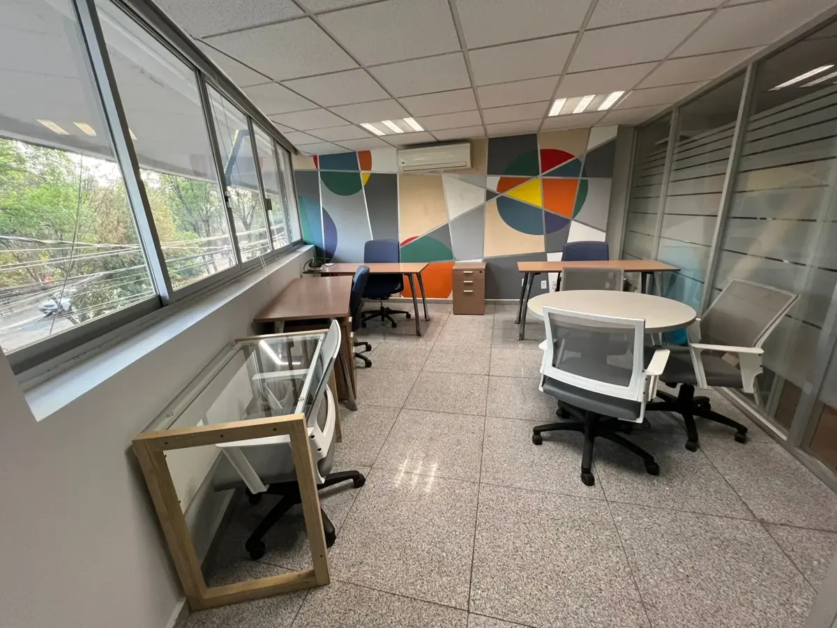 Oficina en renta en Santa Cruz del Monte, Naucalpan de Juárez — foto 1 de 4