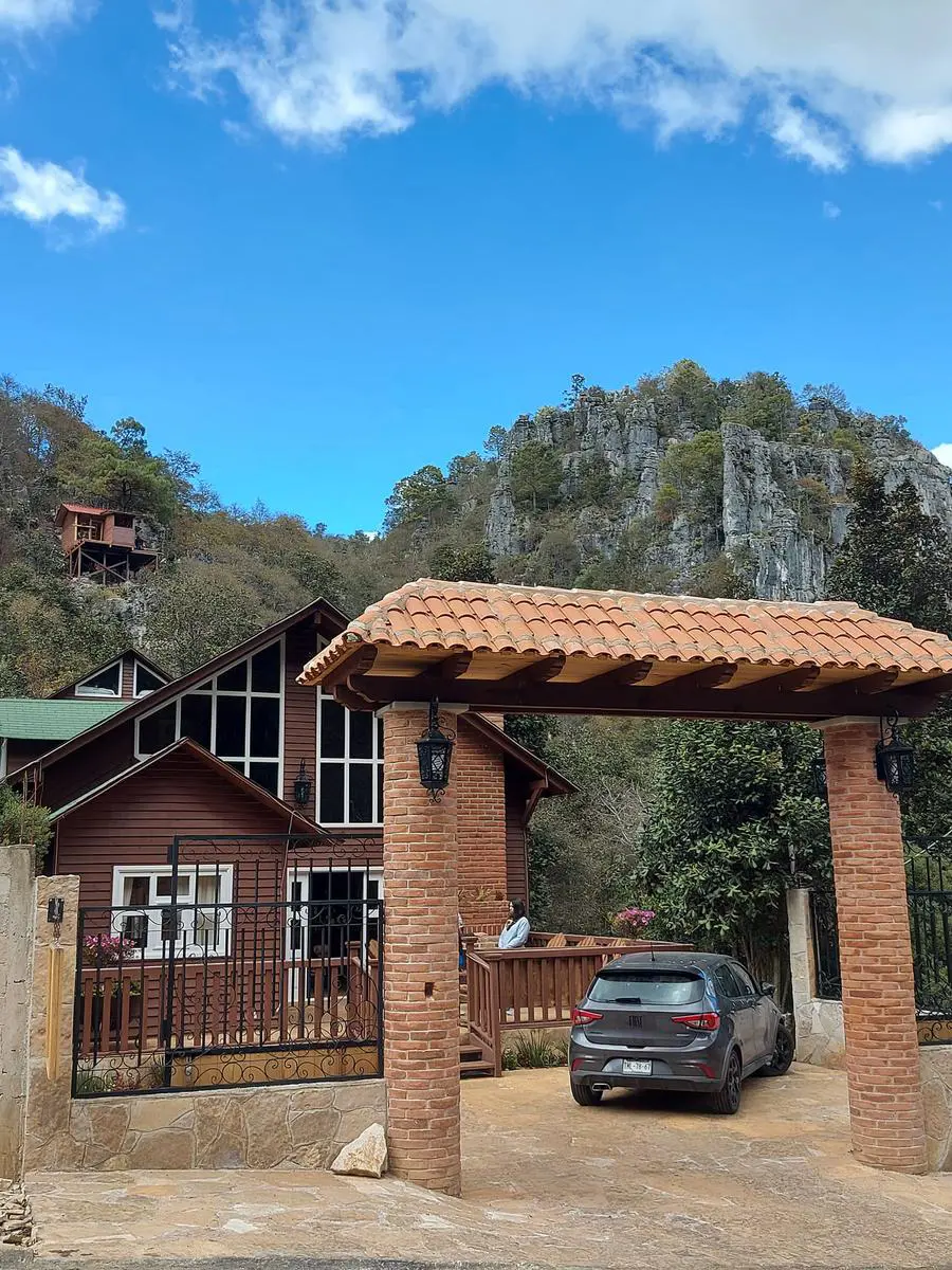 Hotel en venta en San Antonio del Monte, San Cristóbal de las Casas — foto 1 de 10