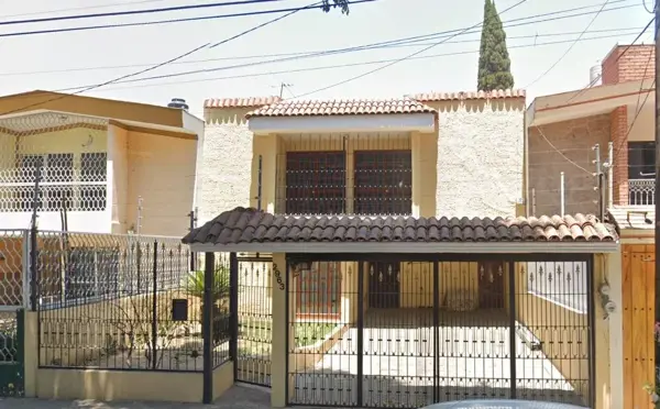 Casa en venta en Bosques de La Victoria, Guadalajara, Jalisco
