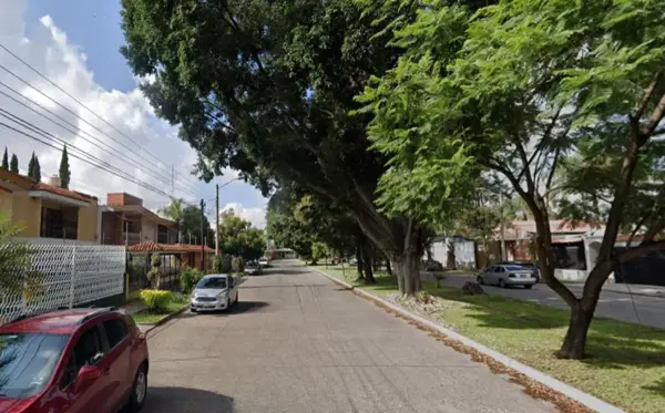 Casa en venta en Bosques de La Victoria, Guadalajara — foto 2 de 8