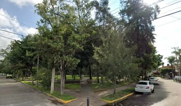 Casa en venta en Bosques de La Victoria, Guadalajara — foto 3 de 8