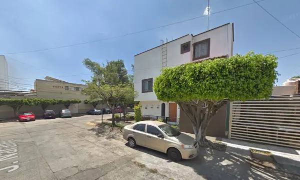 Casa en venta en Paseos del Sol, Zapopan — foto 3 de 15