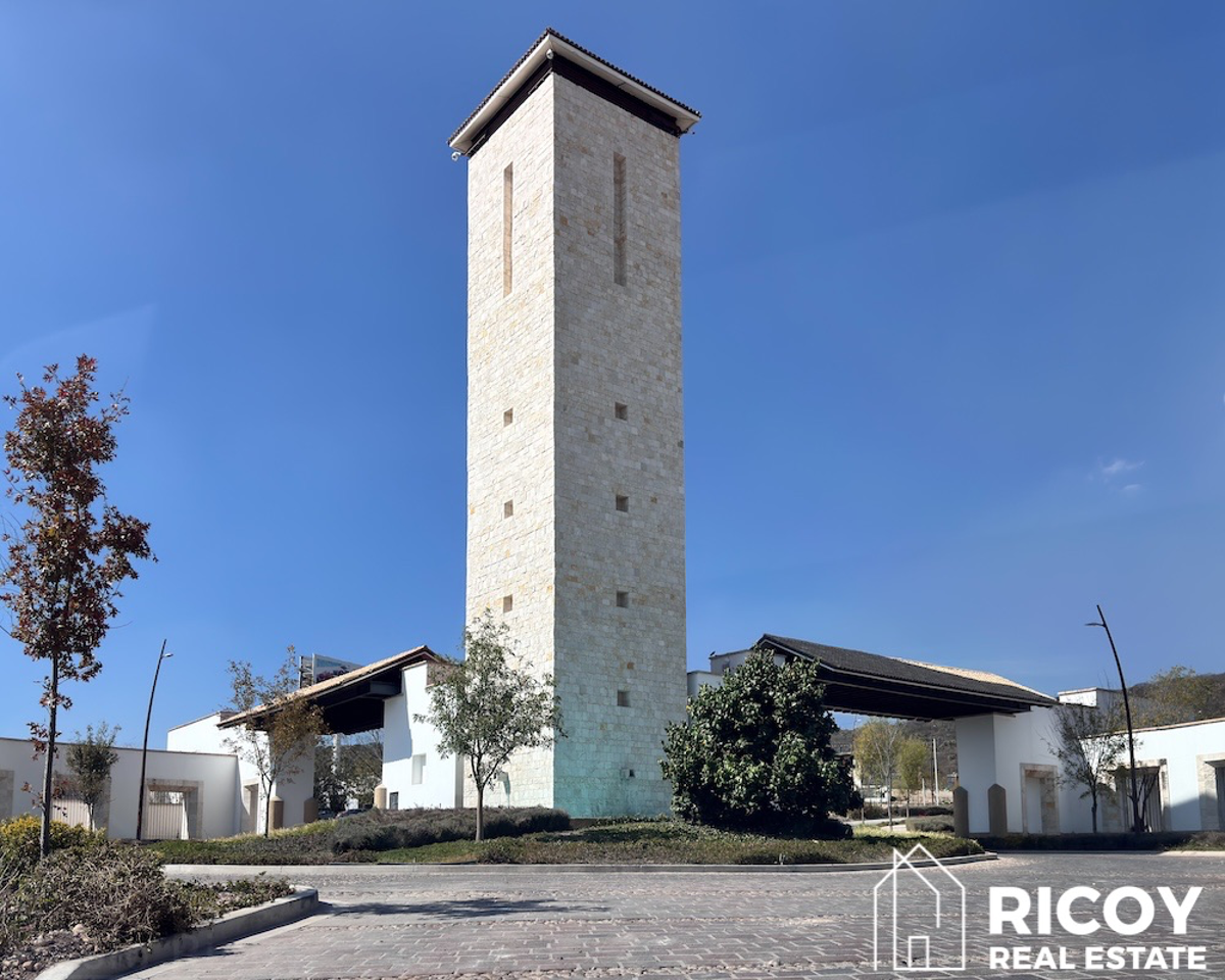 Casa en venta en El Mayorazgo, El Marqués — foto 1 de 37