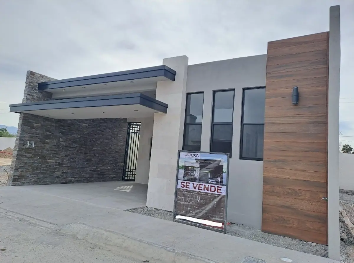 Casa en venta en Valle Hermoso, Saltillo — foto 1 de 23