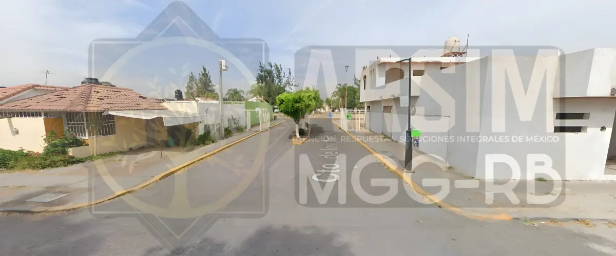 Casa en venta en Los Ciruelos, Tlajomulco de Zúñiga — foto 1 de 60