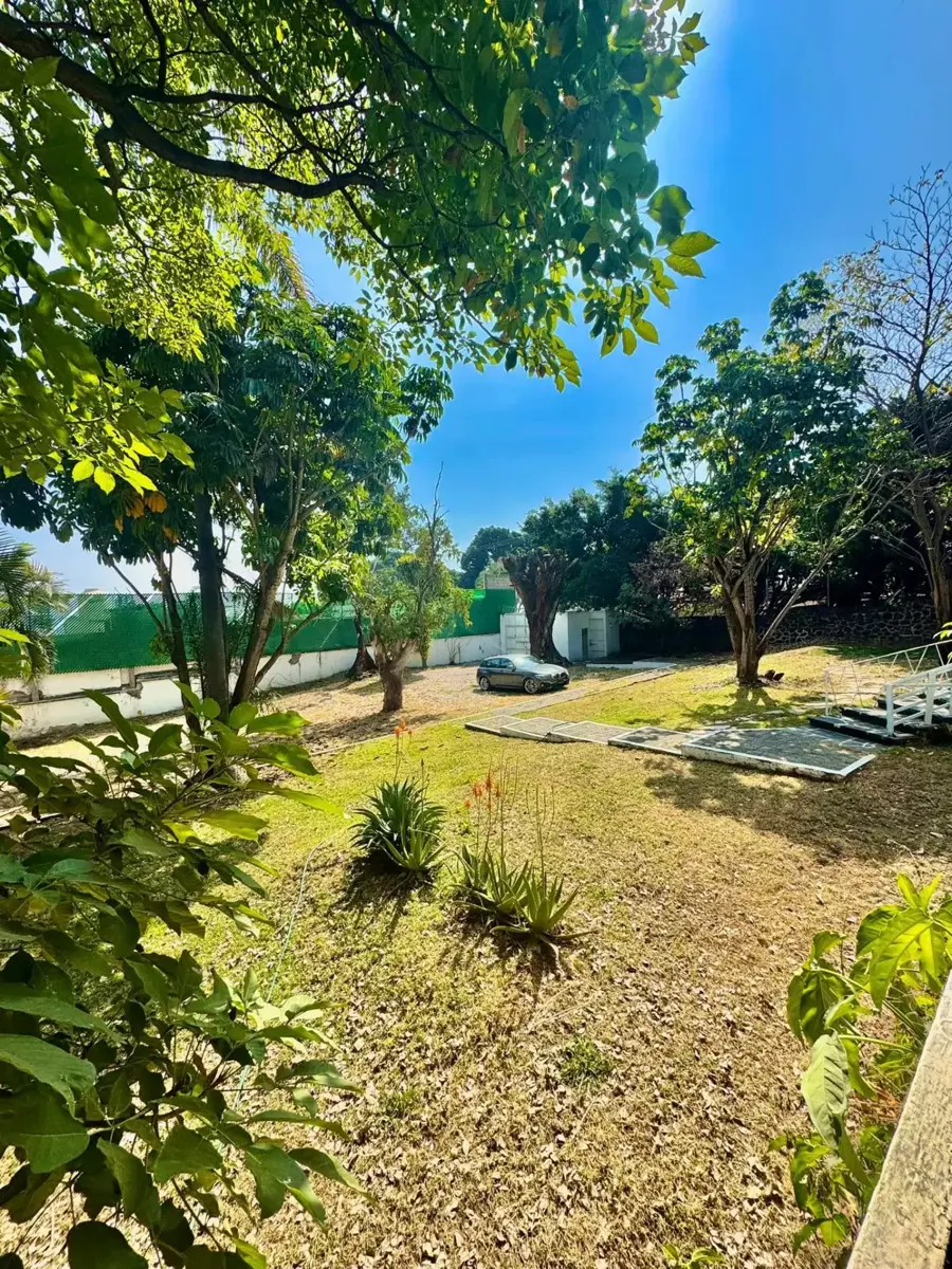 Casa en renta en Miraval, Cuernavaca — foto 1 de 13