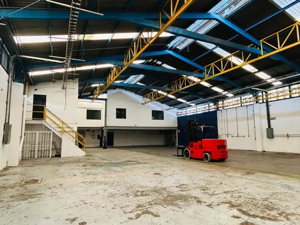 Bodega en renta en La Salle, Saltillo — foto 3 de 20