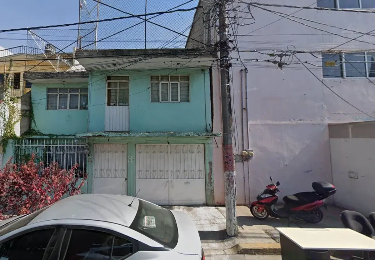 Casa en venta en Metropolitana Tercera Sección, Nezahualcóyotl — foto 1 de 7