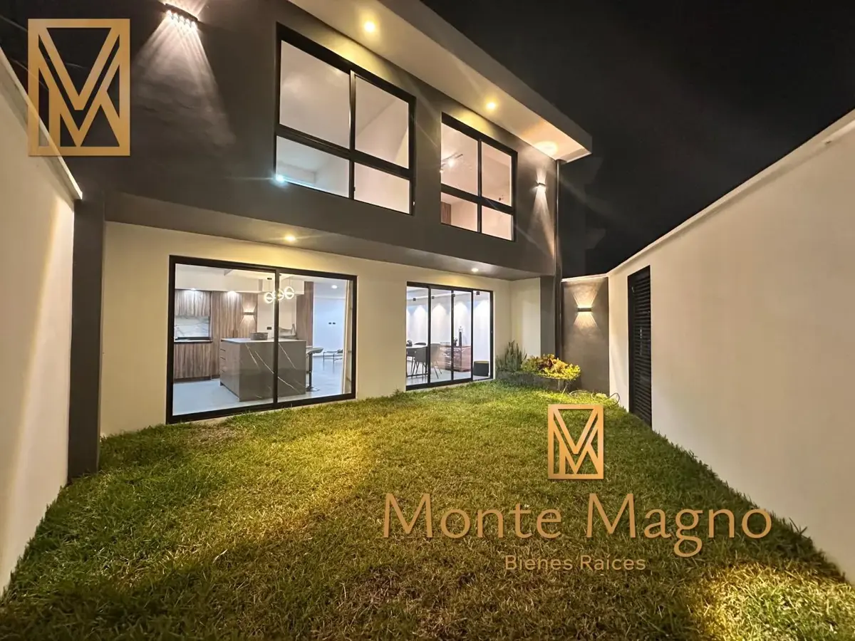 Casa en venta en Residencial Monte Magno, Xalapa — foto 1 de 10