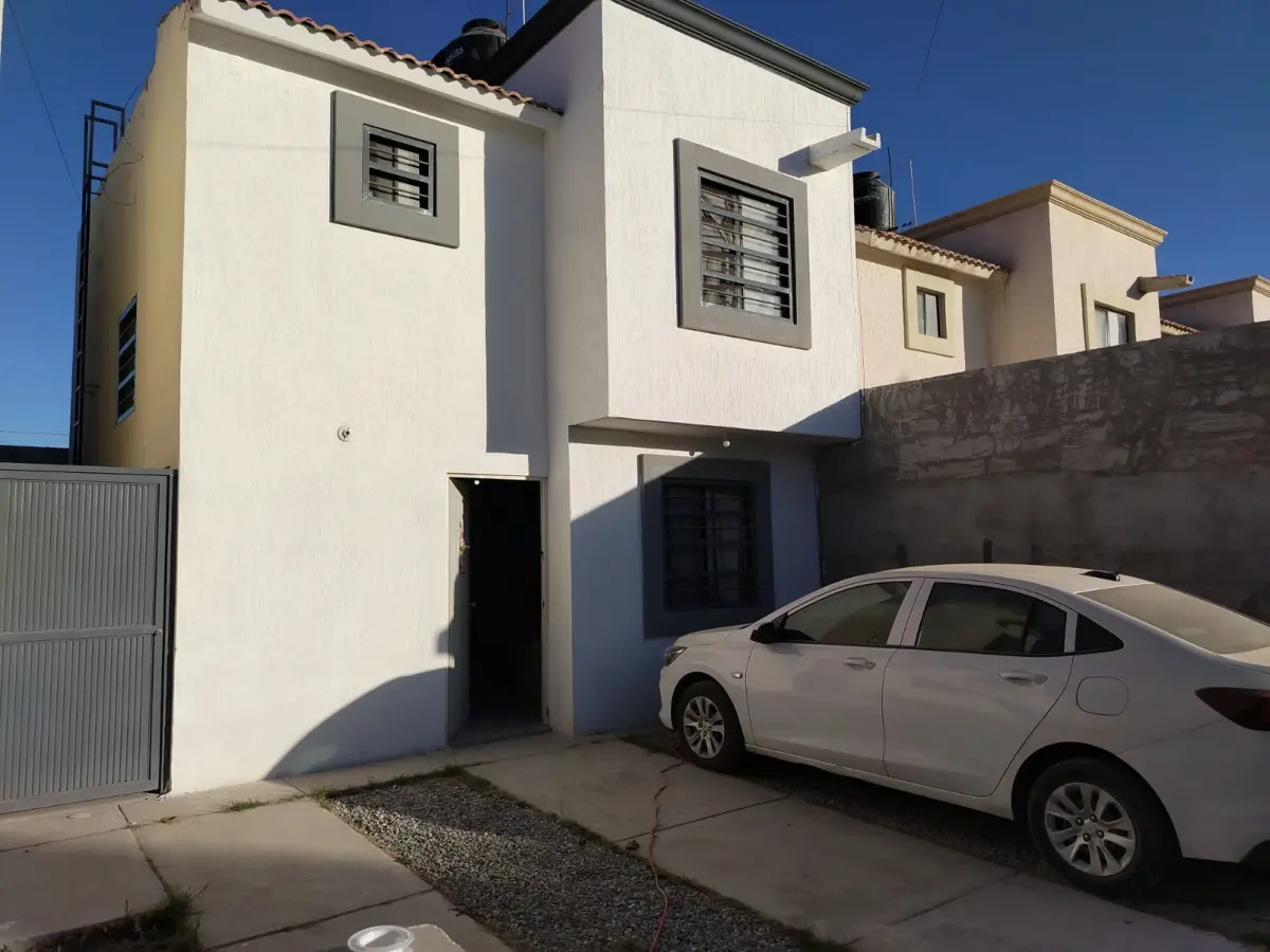 Casa en renta en Campo Nuevo de Zaragoza, Torreón — foto 1 de 9