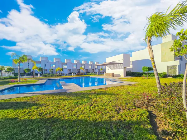 Casa en venta en Los Agaves, León — foto 2 de 89