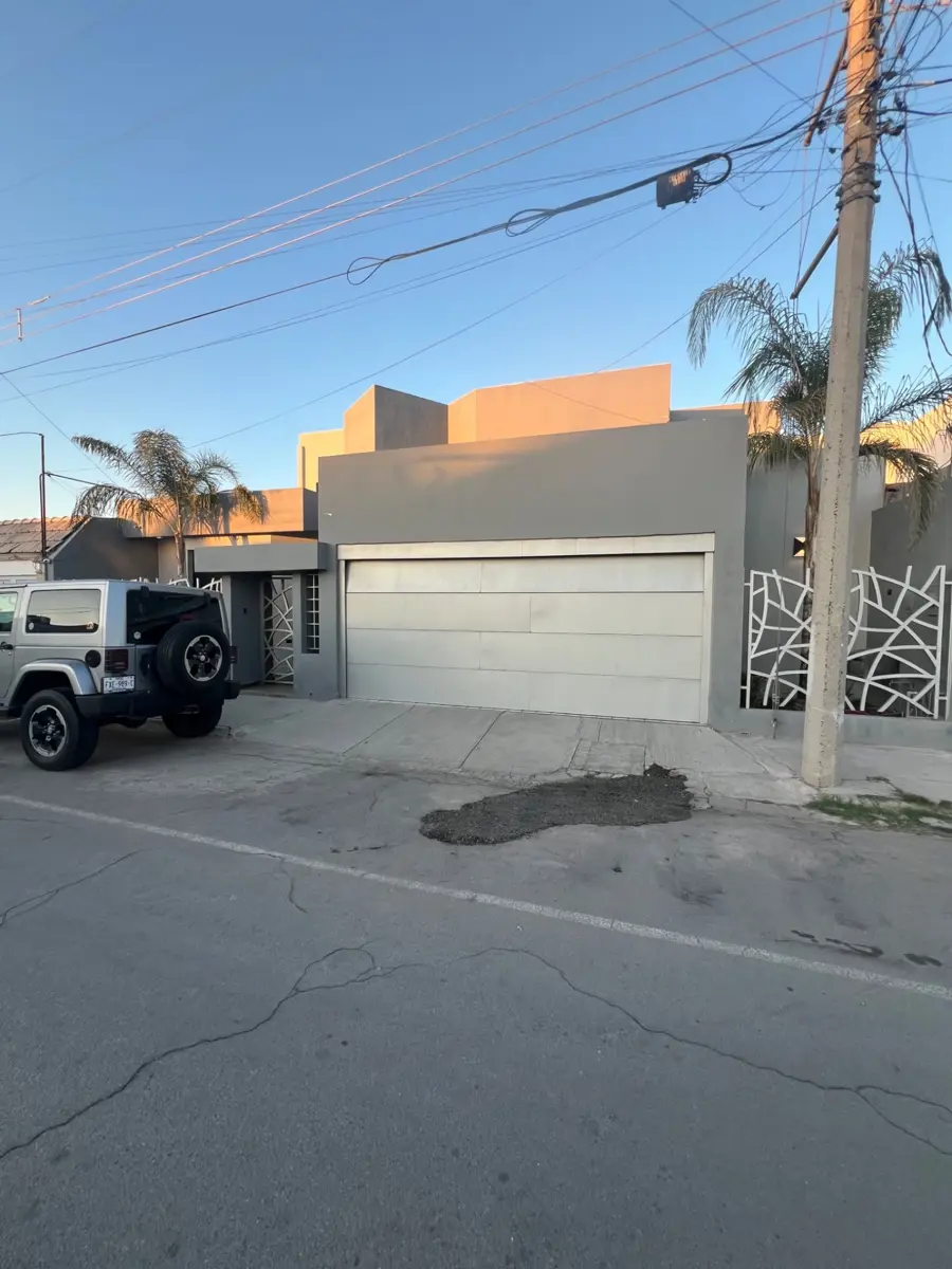 Casa en venta en Villa Jardin, Torreón — foto 1 de 22