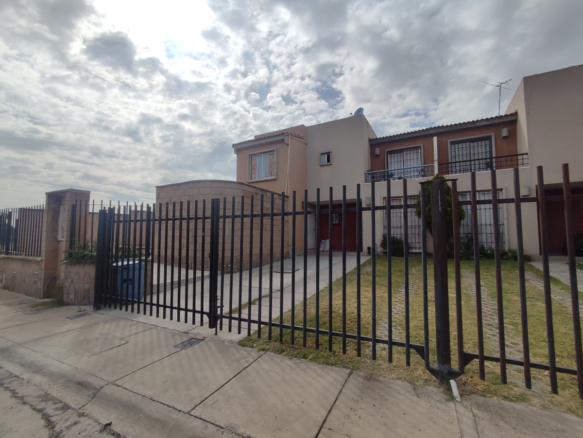 Casa en venta en Santa Catarina, Acolman — foto 1 de 16