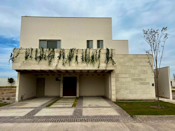 Casa en venta en La Cava, Gómez Palacio, Durango