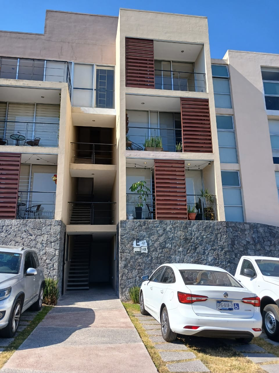 Departamento en renta en Jose Maria Truchuelo, Corregidora — foto 1 de 15