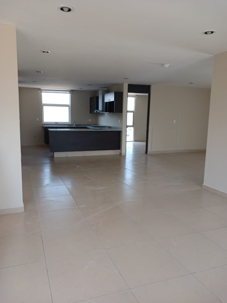 Departamento en renta en Jose Maria Truchuelo, Corregidora — foto 2 de 15