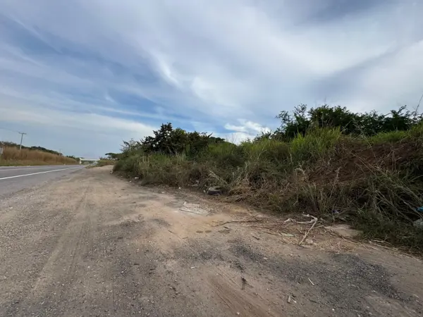 Terreno en venta en La Salada, La Unión de Isidoro Montes de Oca — foto 2 de 12