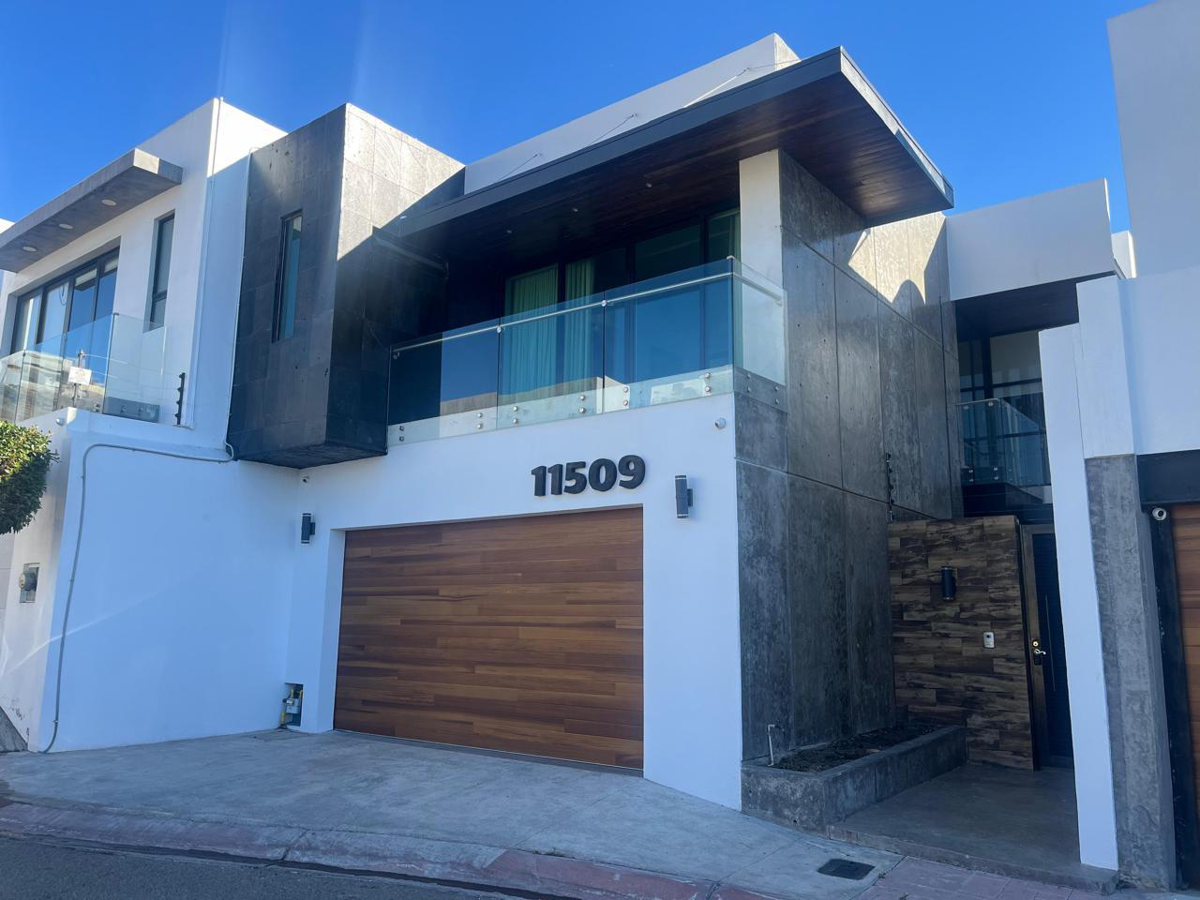 Casa en venta en Hacienda Agua Caliente, Tijuana — foto 1 de 27